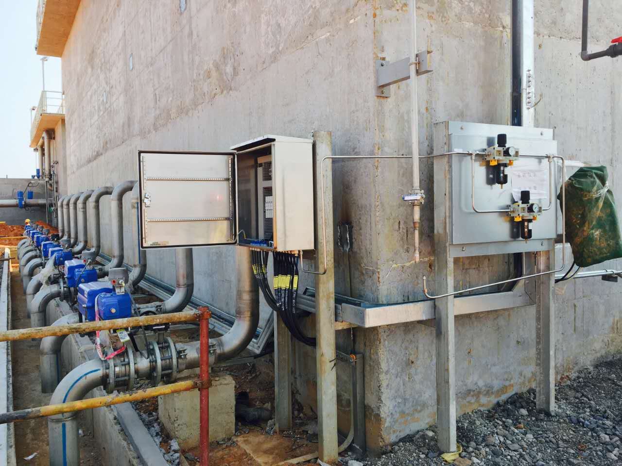 Application of Pneumatic Valve and Electromagnetic Valve Control Cabinet in Power Plant Chemical Water Industry Application of Pneumatic Valve and Electromagnetic Valve Control Cabinet in Power Plant Chemical Water Industry